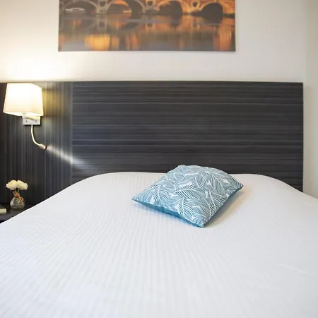 Zenitude Hotel-residences Fluvia Апарт-отель 3*