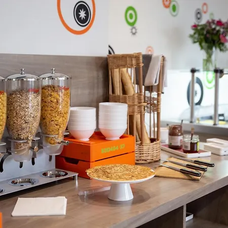 Zenitude Hotel-residences Fluvia 3* Тулуза