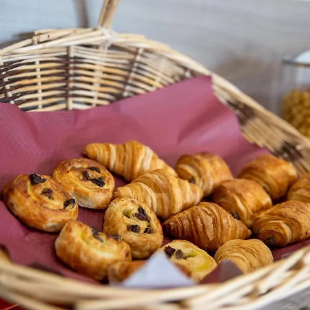 Zenitude Hotel-residences Fluvia Апарт-отель Тулуза