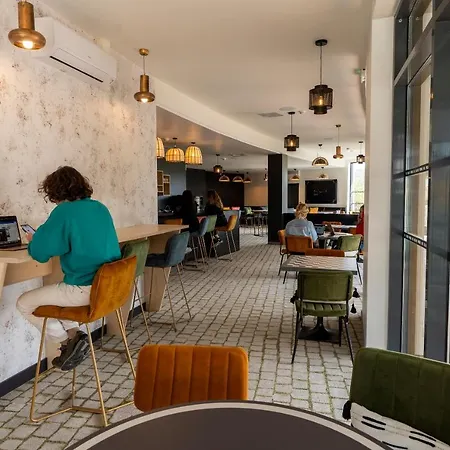 Zenitude Hotel-residences Fluvia 3* Тулуза