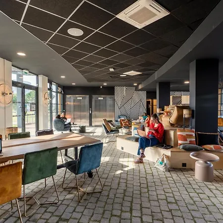 Zenitude Hotel-residences Fluvia 3*