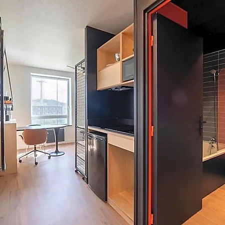 Aparthotel Zenitude Hotel-residences Fluvia 3*
