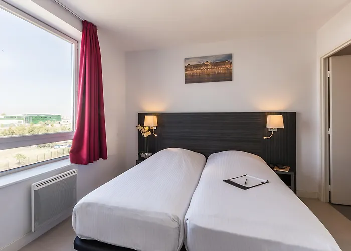 Zenitude Hotel-residences Fluvia 3*