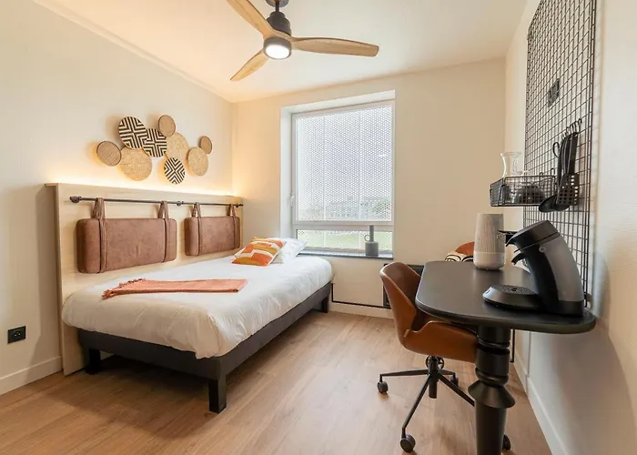 Zenitude Hotel-residences Fluvia Aparthotel 3*