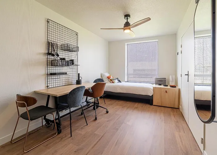 Zenitude Hotel-residences Fluvia Aparthotel 3*